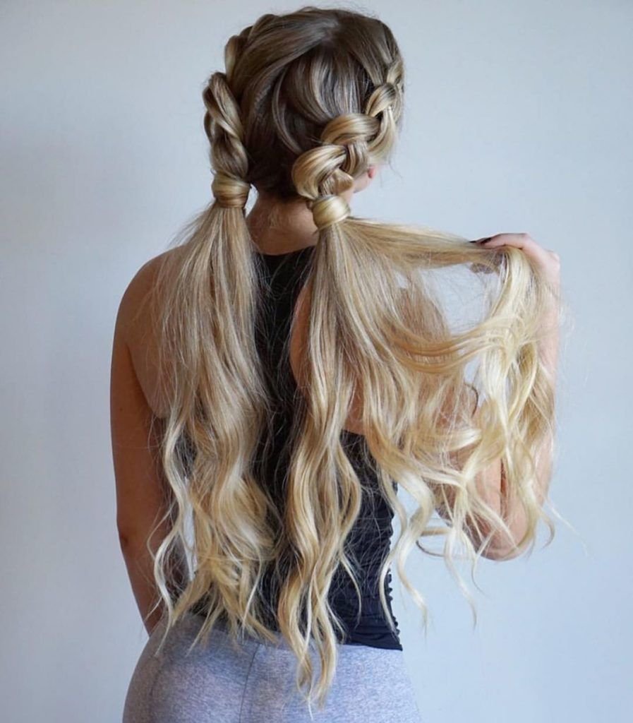 ДАП хаомтика с распущенными волосами