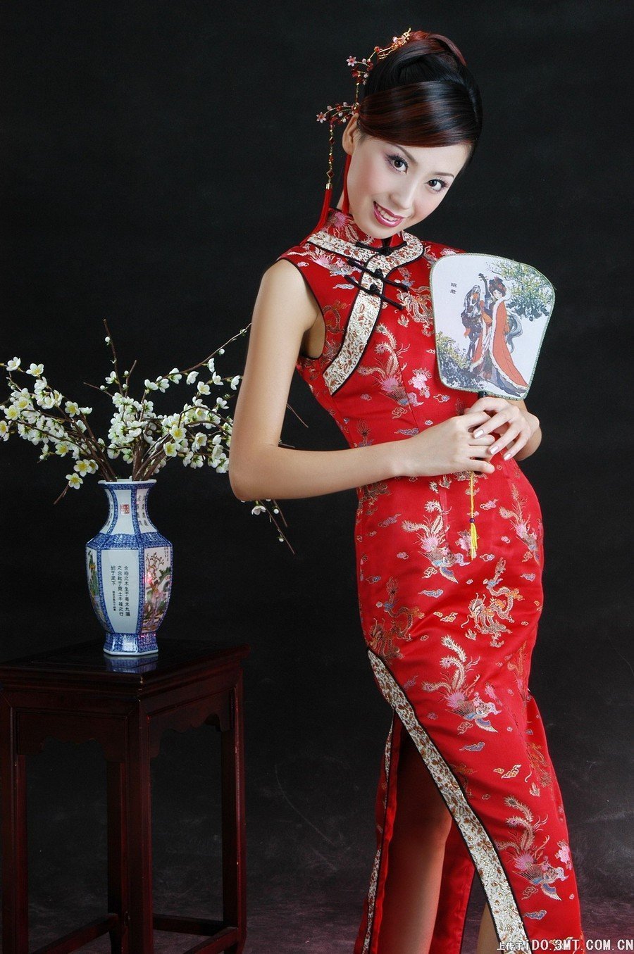 Китайский национальный костюм ципао