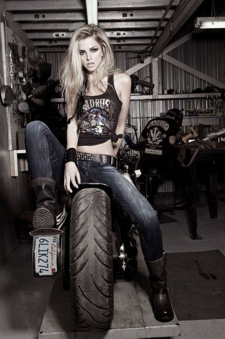 Брутальные девушки