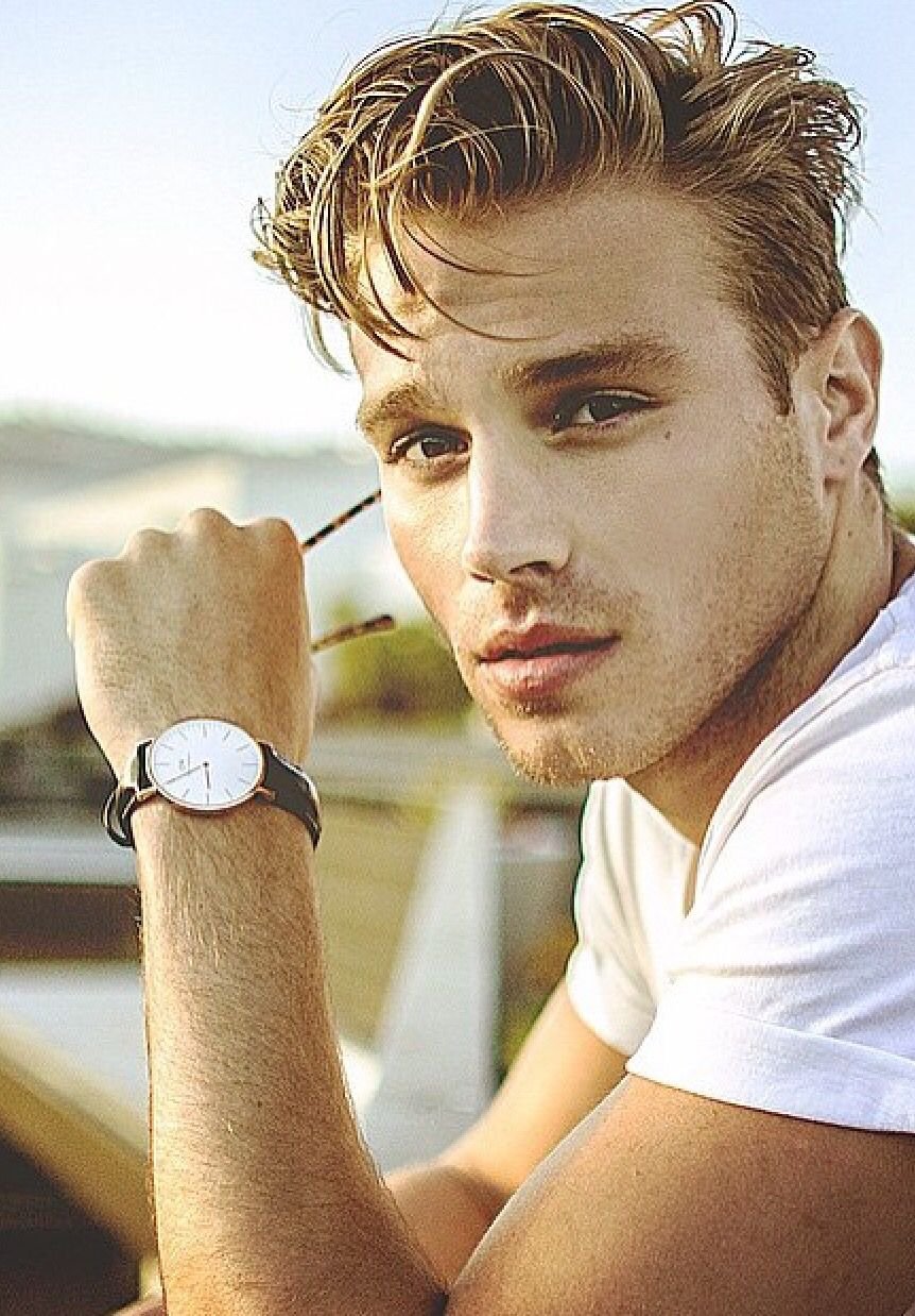 Matthew Noszka стрижка