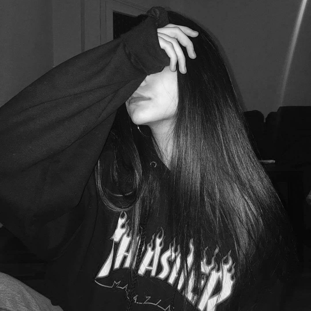 Сохры с черными волосами