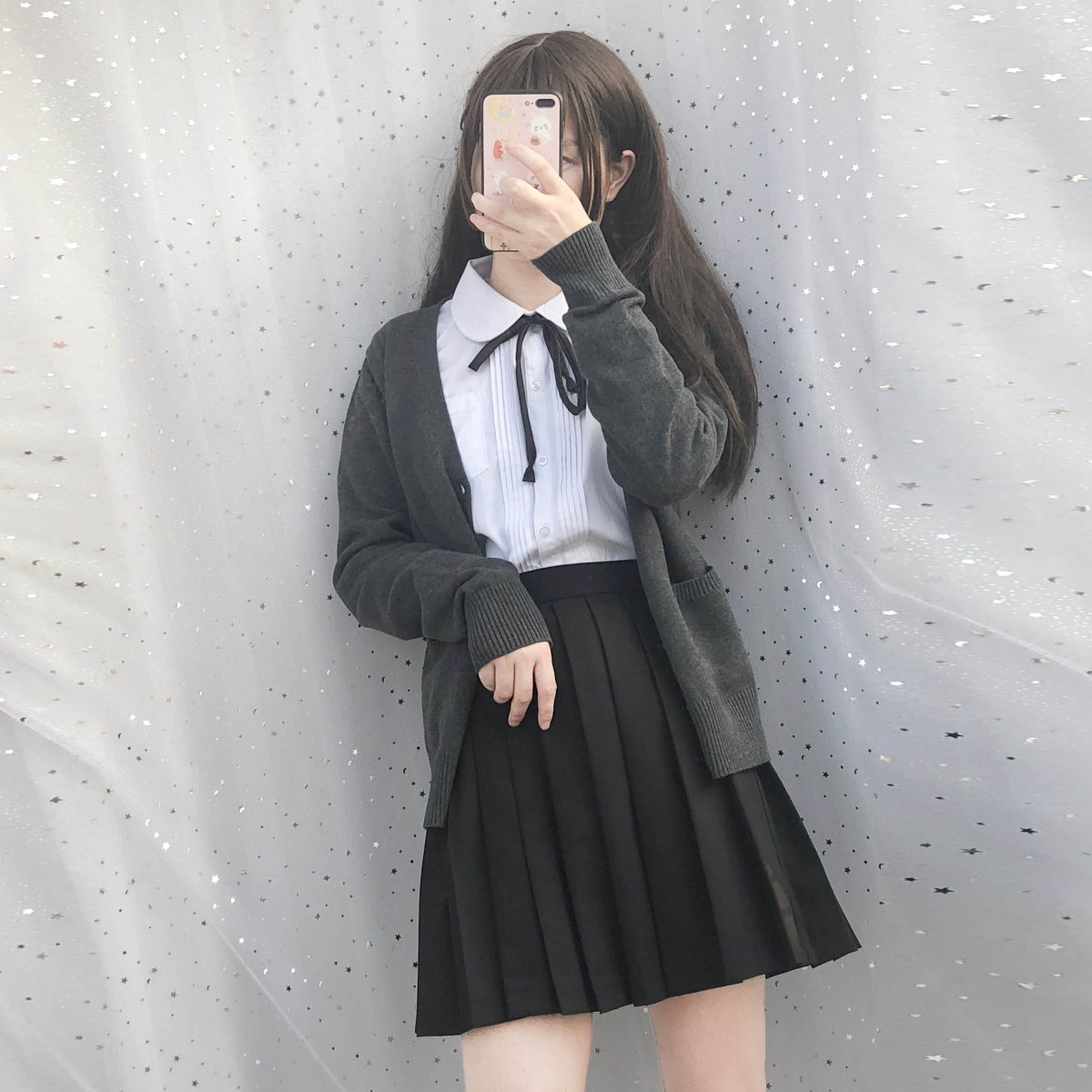 Корейские девушки в школьной форме