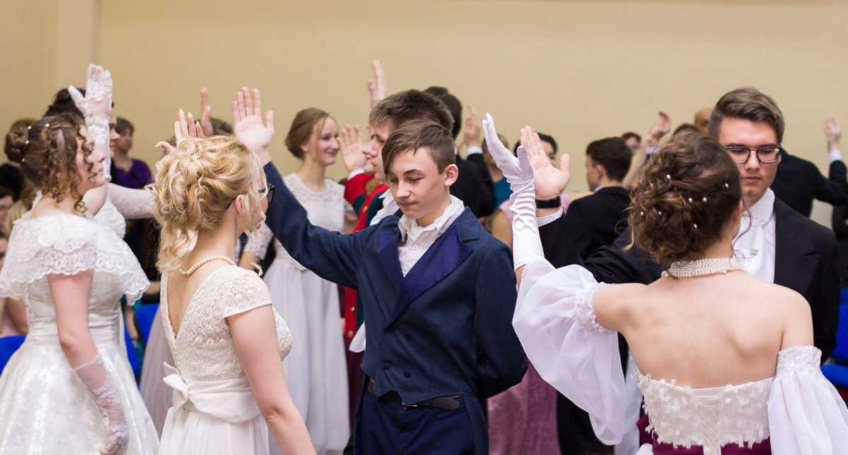 Пушкинский бал в 23 гимназии город Владимир