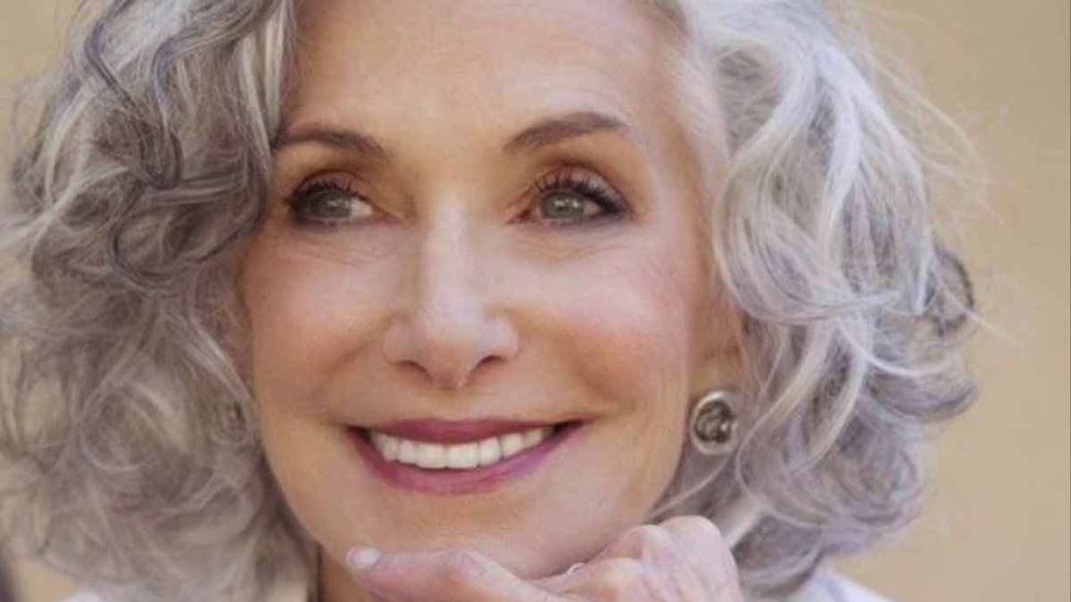 Красивые женщины после 60