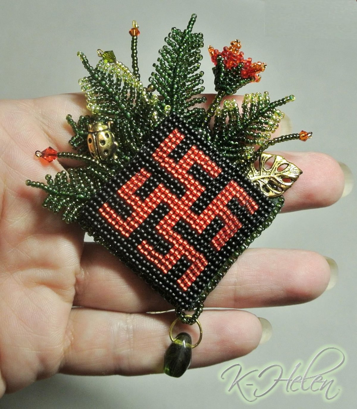 Цветок папоротника Перунов цвет оберег