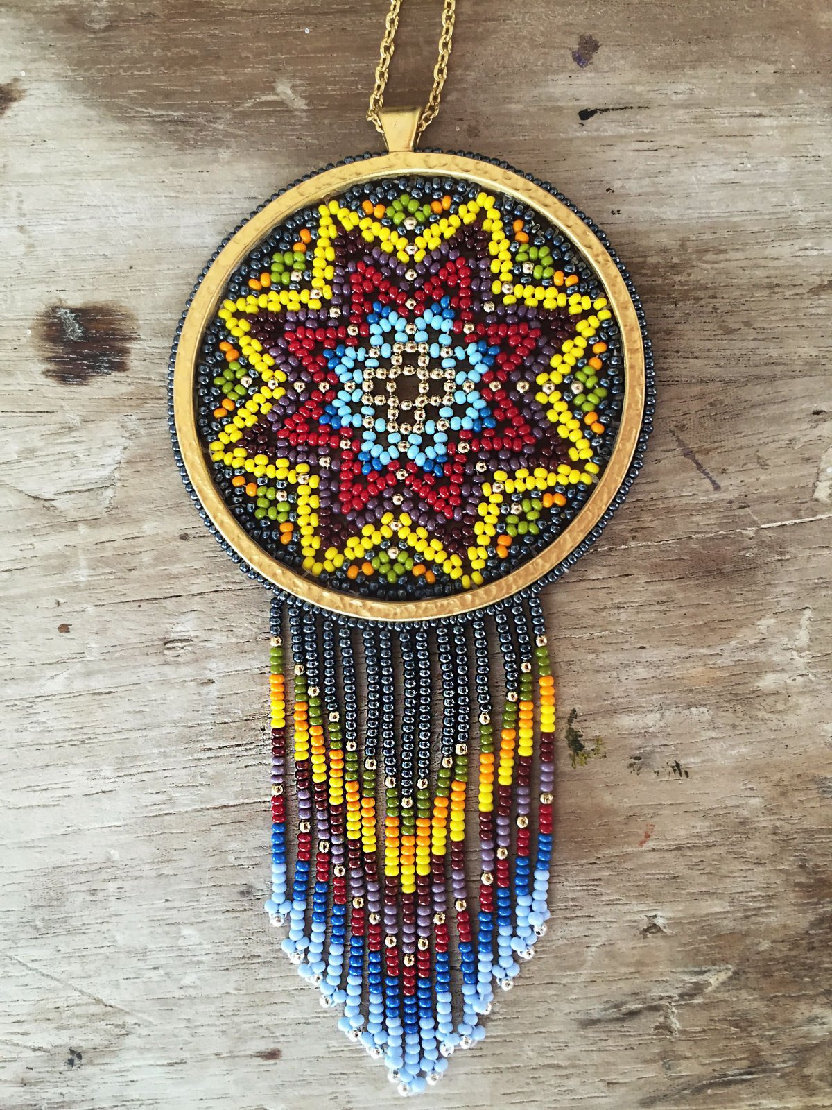 Кулон уичоль