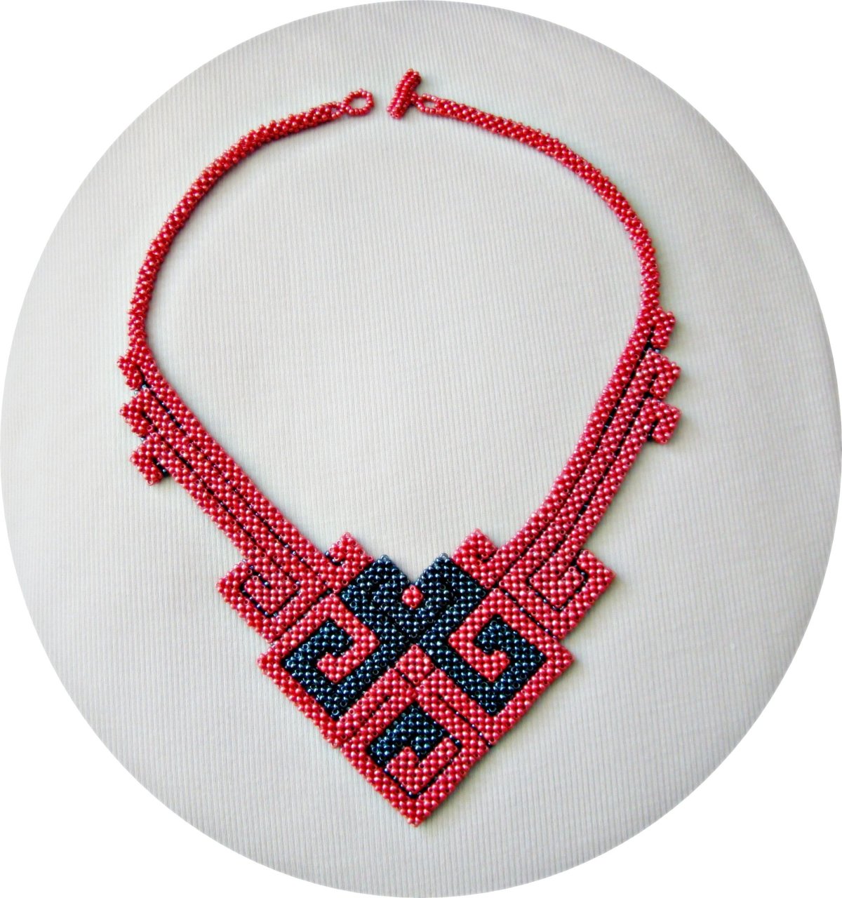 Амулет из бисера