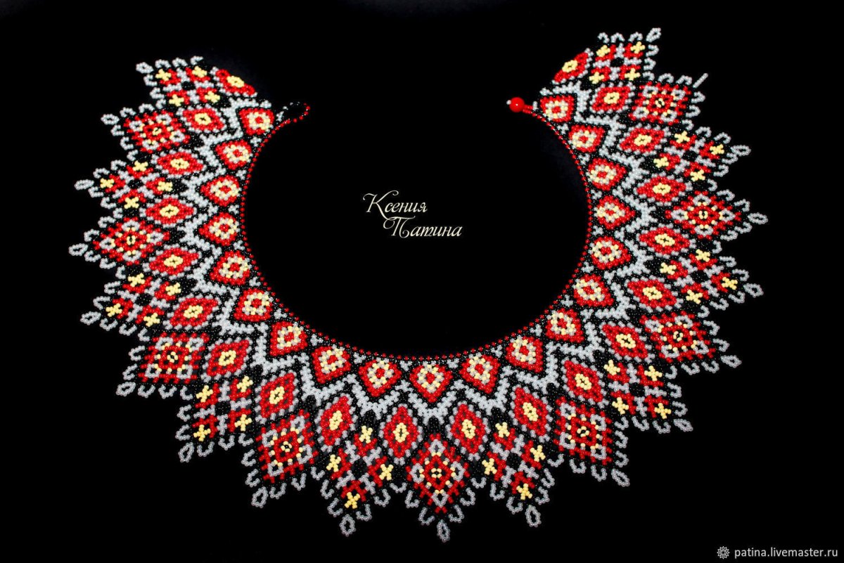 Воротник оплечье из бисера