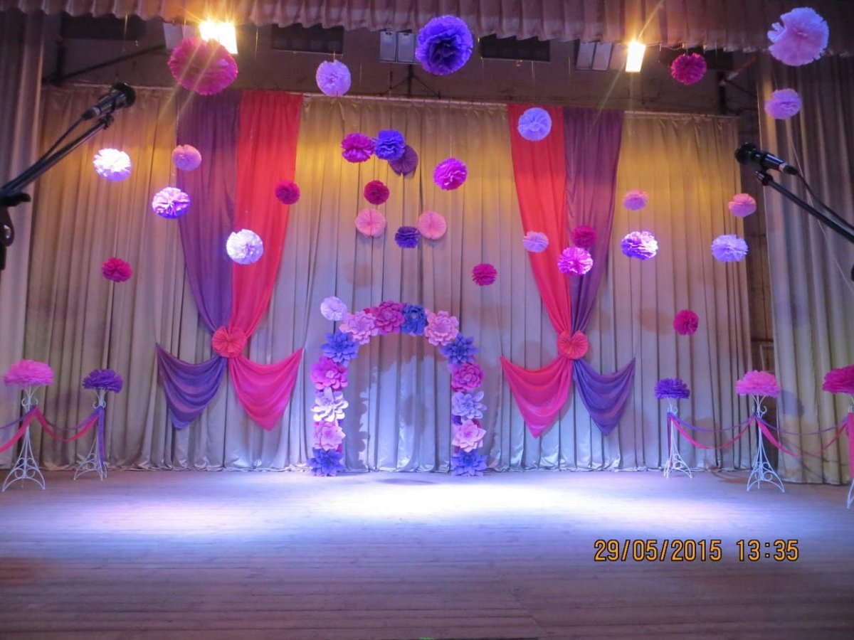 Украшение сцены на выпускной в детском саду