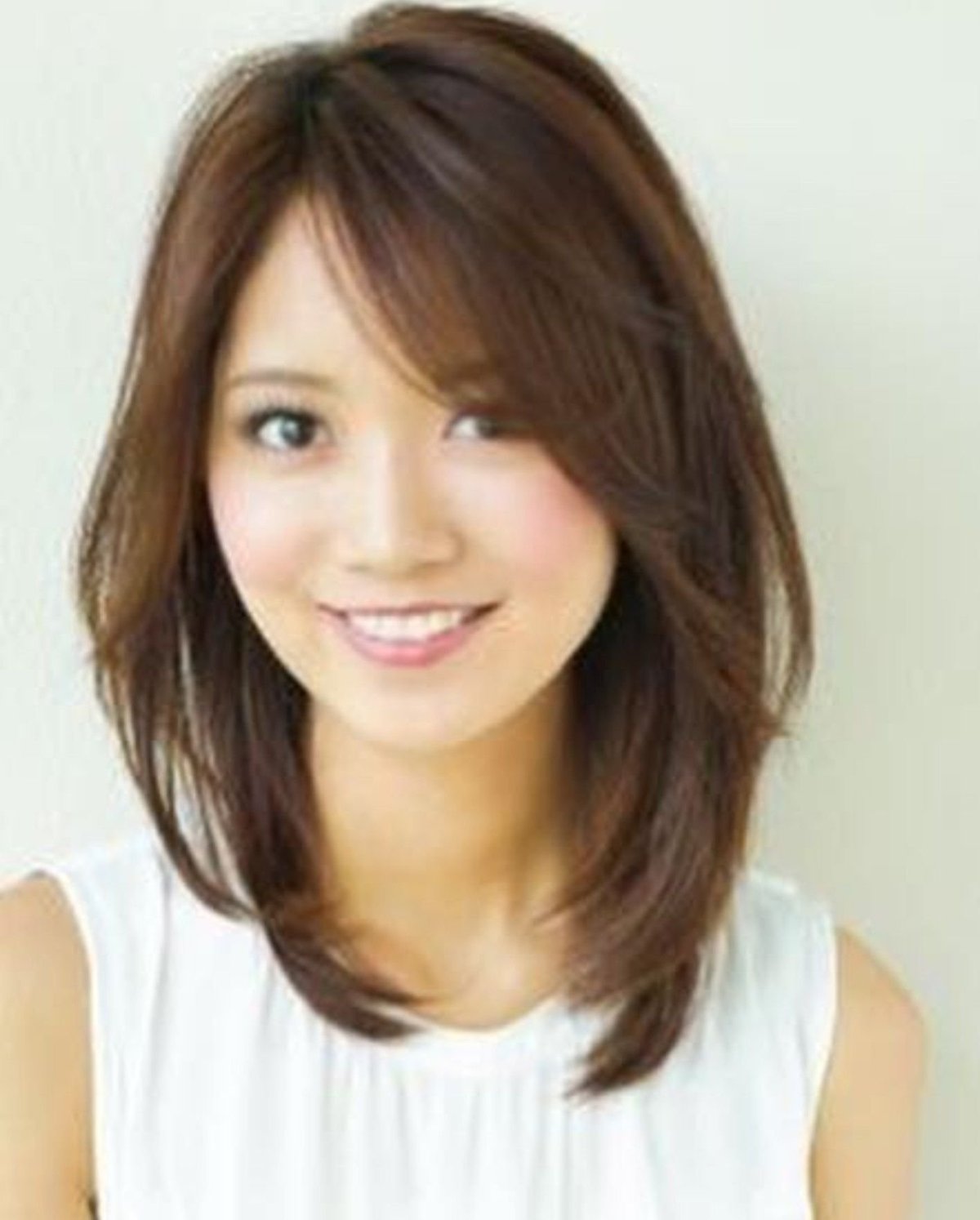 Азиатские прически на средние волосы