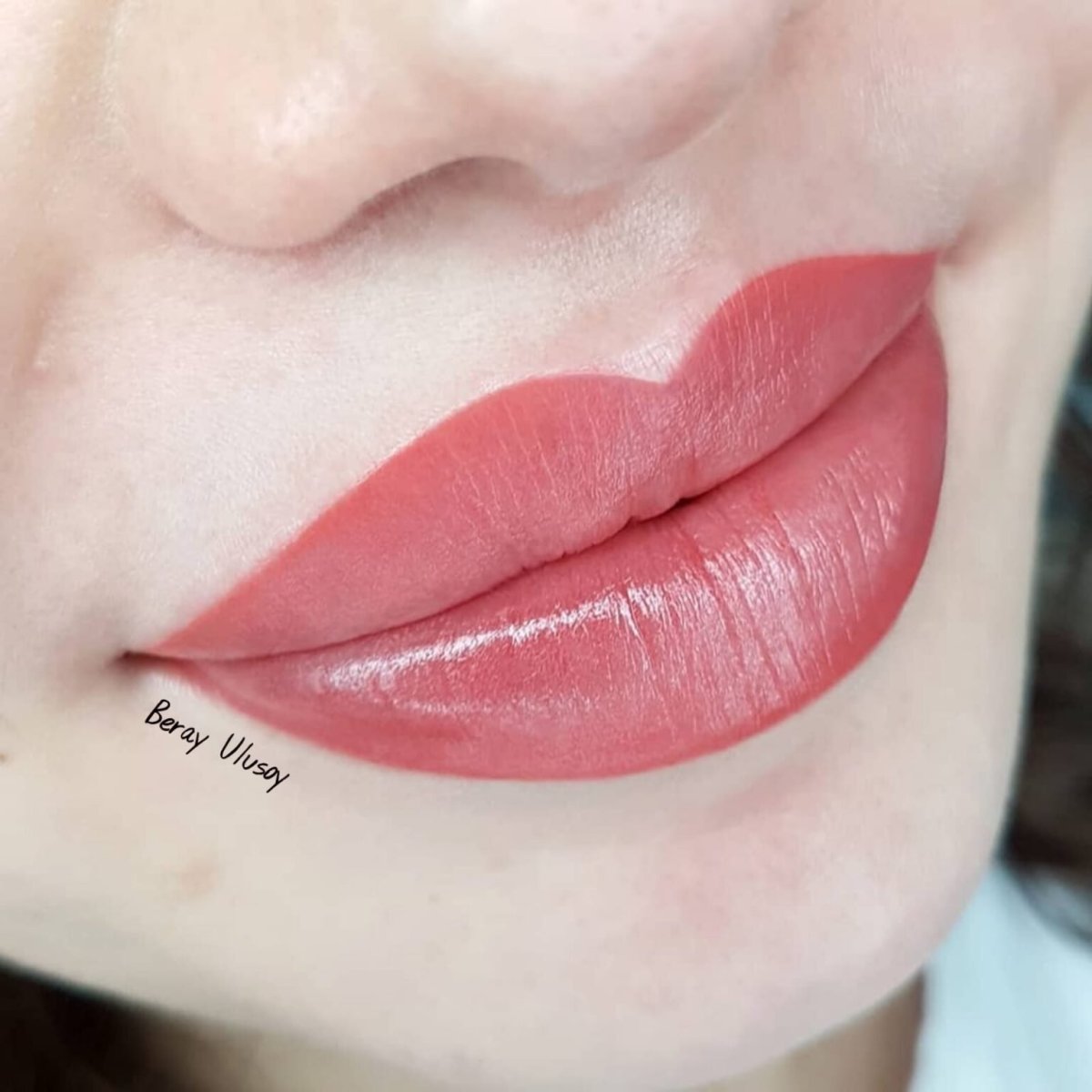 Татуаж губ градиент