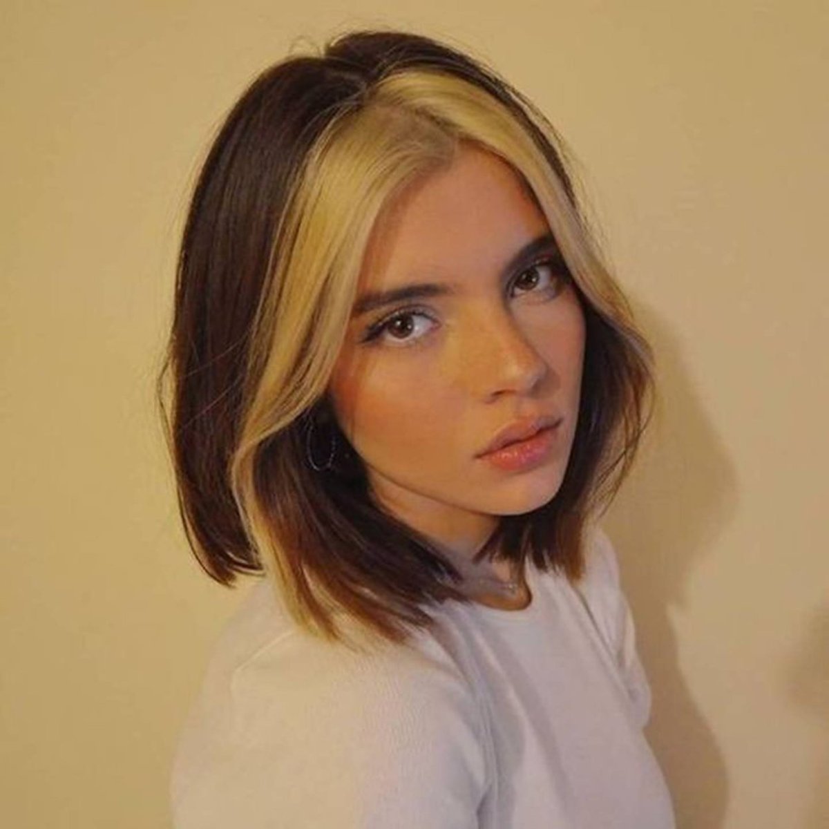 Осветлёнгве передним пряди