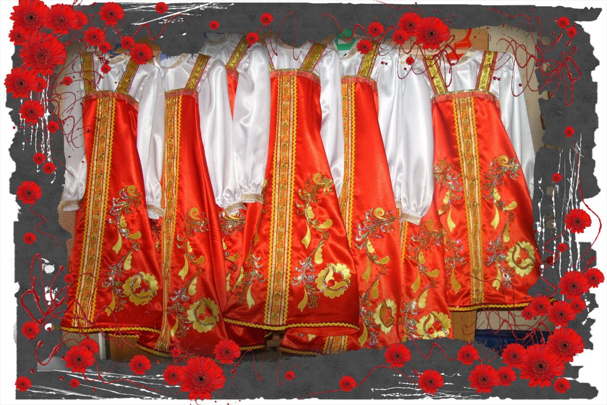 Украшение сцены в народном стиле