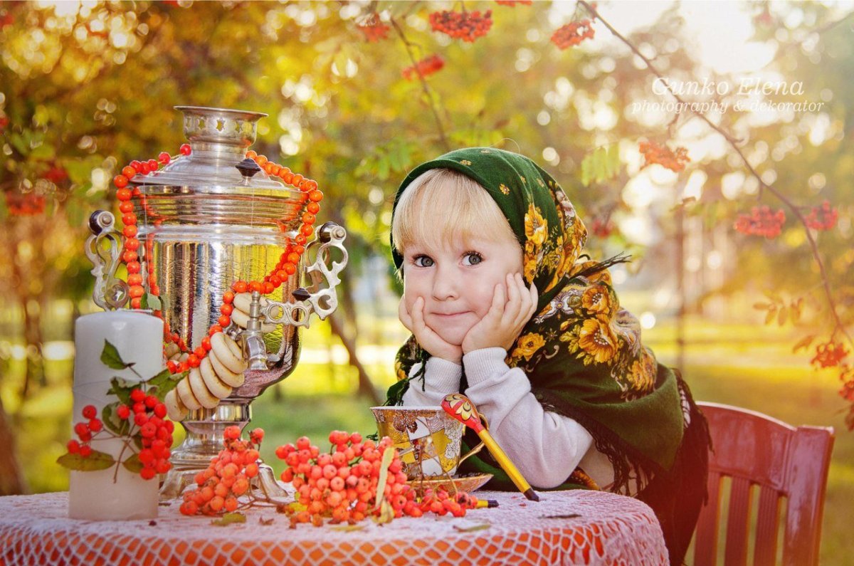 Осенняя фотосессия в народном стиле