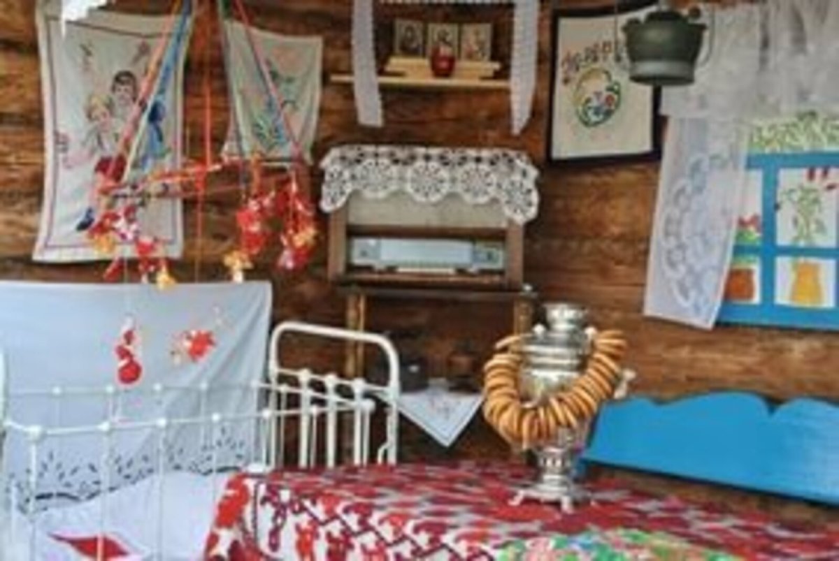 Музей русской избы в национальной деревне Оренбурга