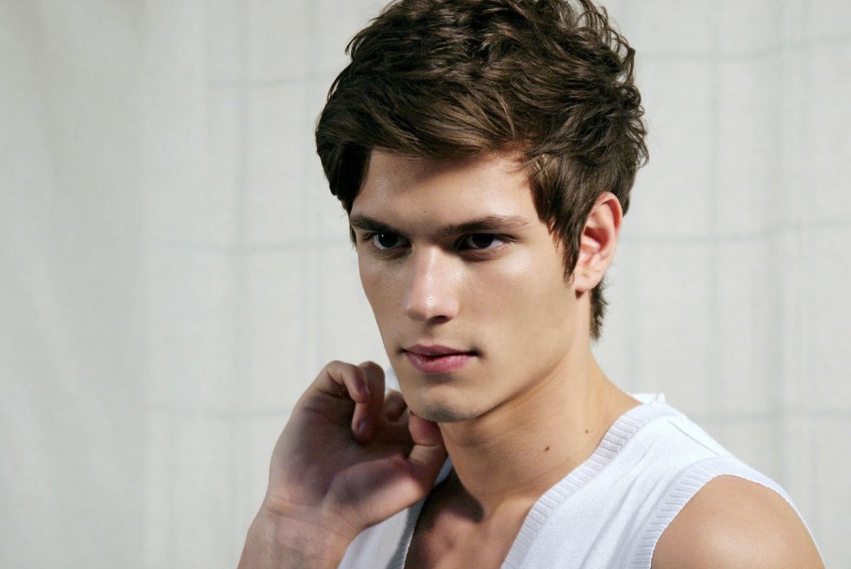 Мужчины шатены красивые