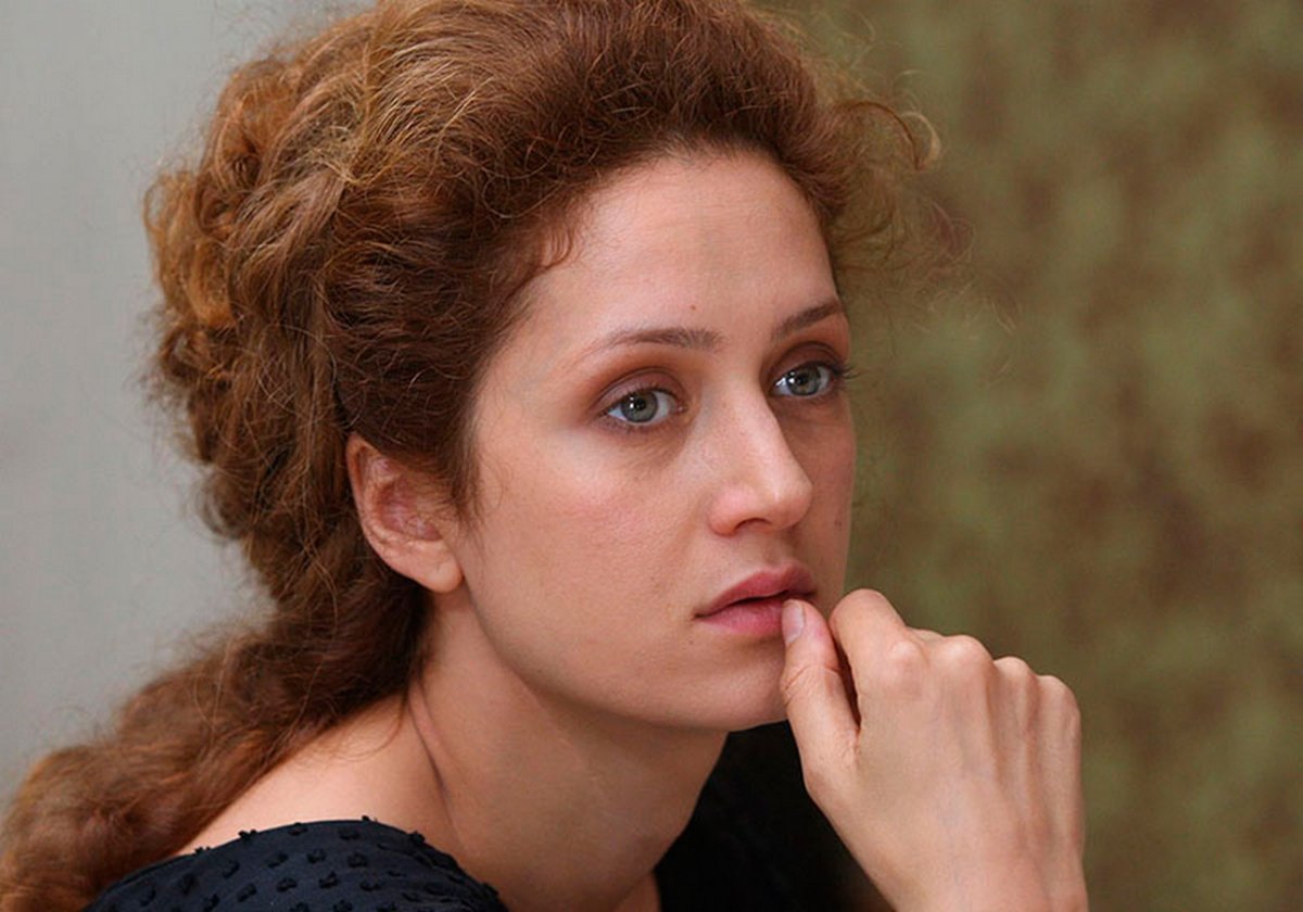 Виктория Исакова