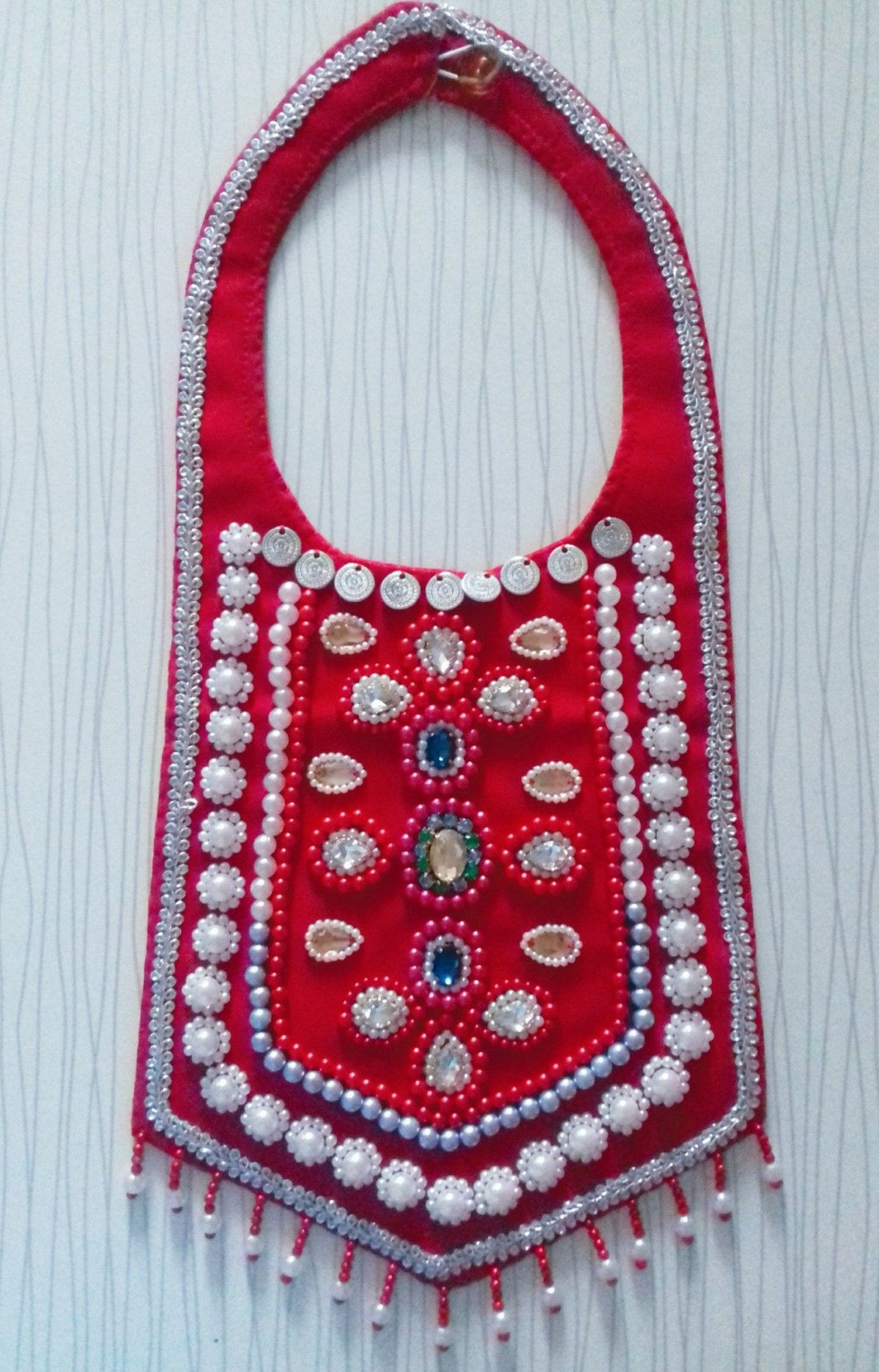 Тушелдерек с орнаментом