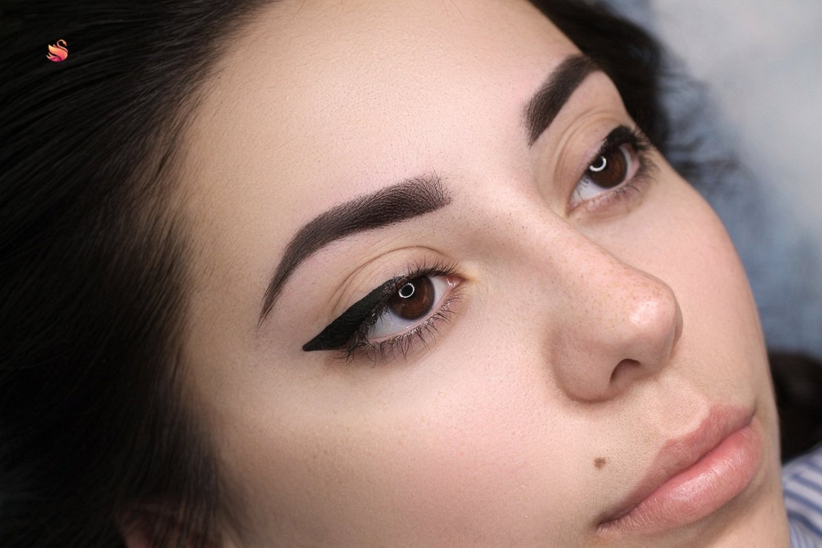 Перманентный Мак бровей