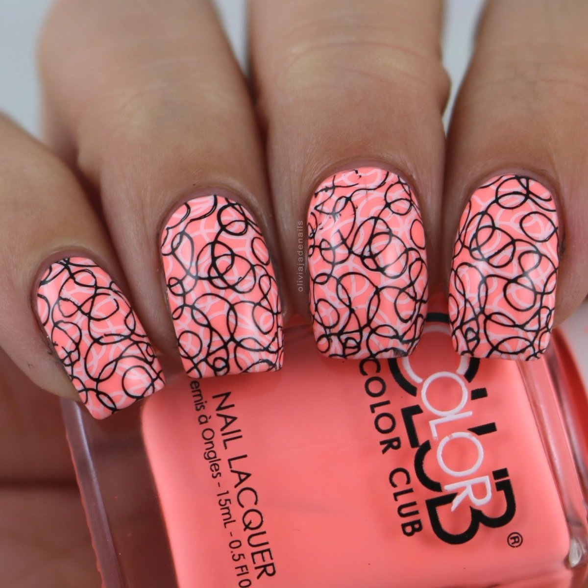 Маникюр со стемпингом