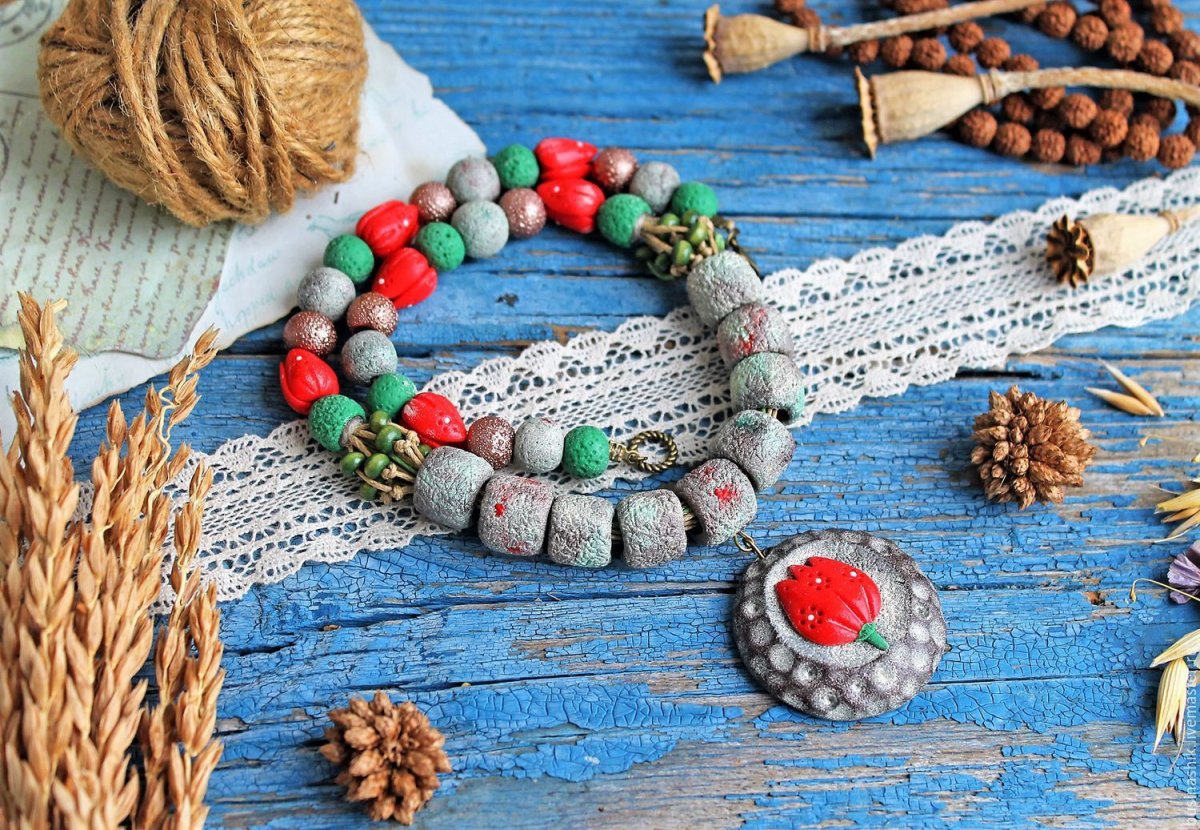 Бусы полимерная глина этно