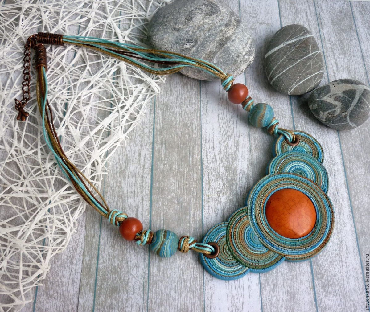 Украшения в натуральном стиле