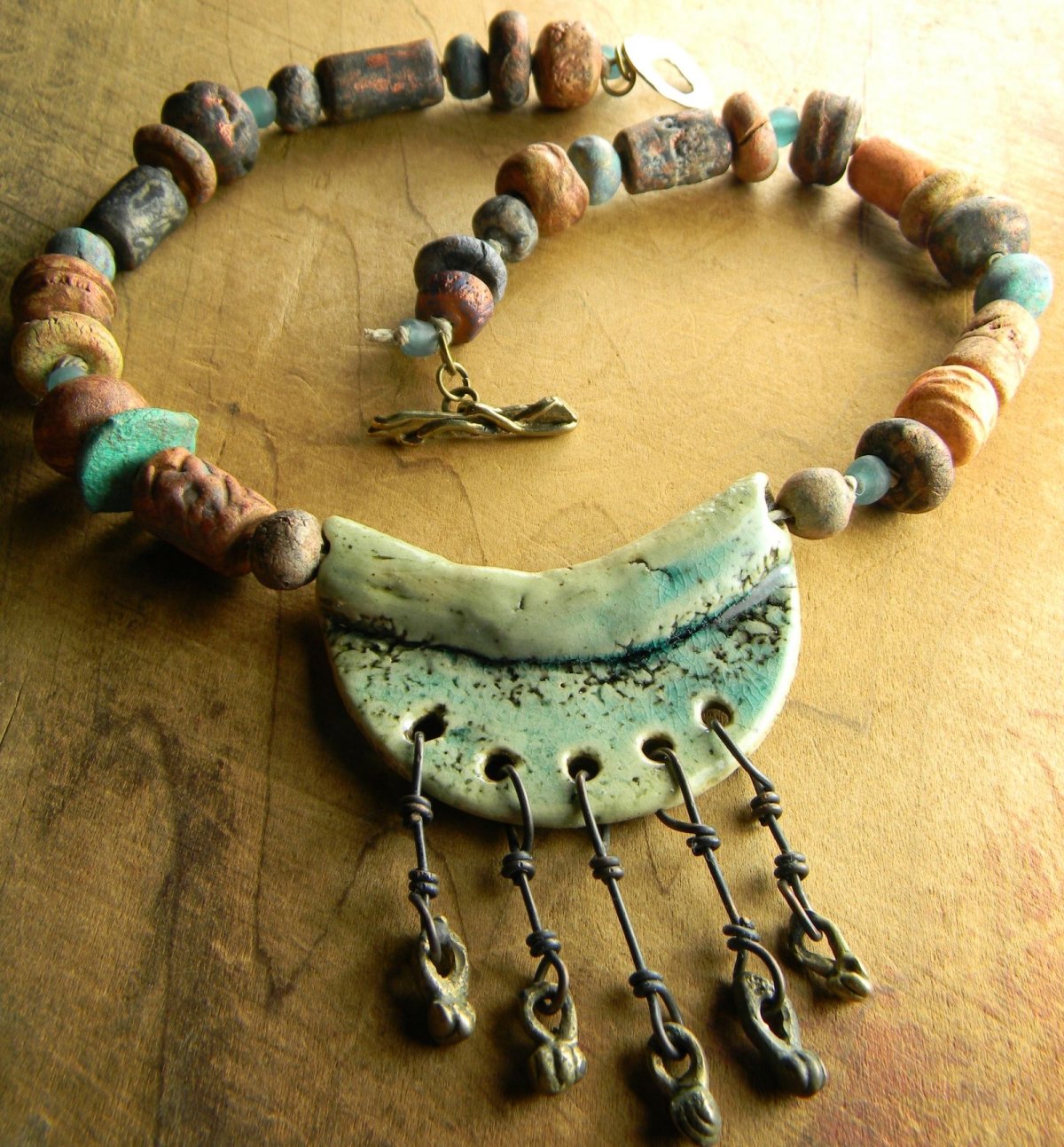 Этнические украшения из полимерной глины