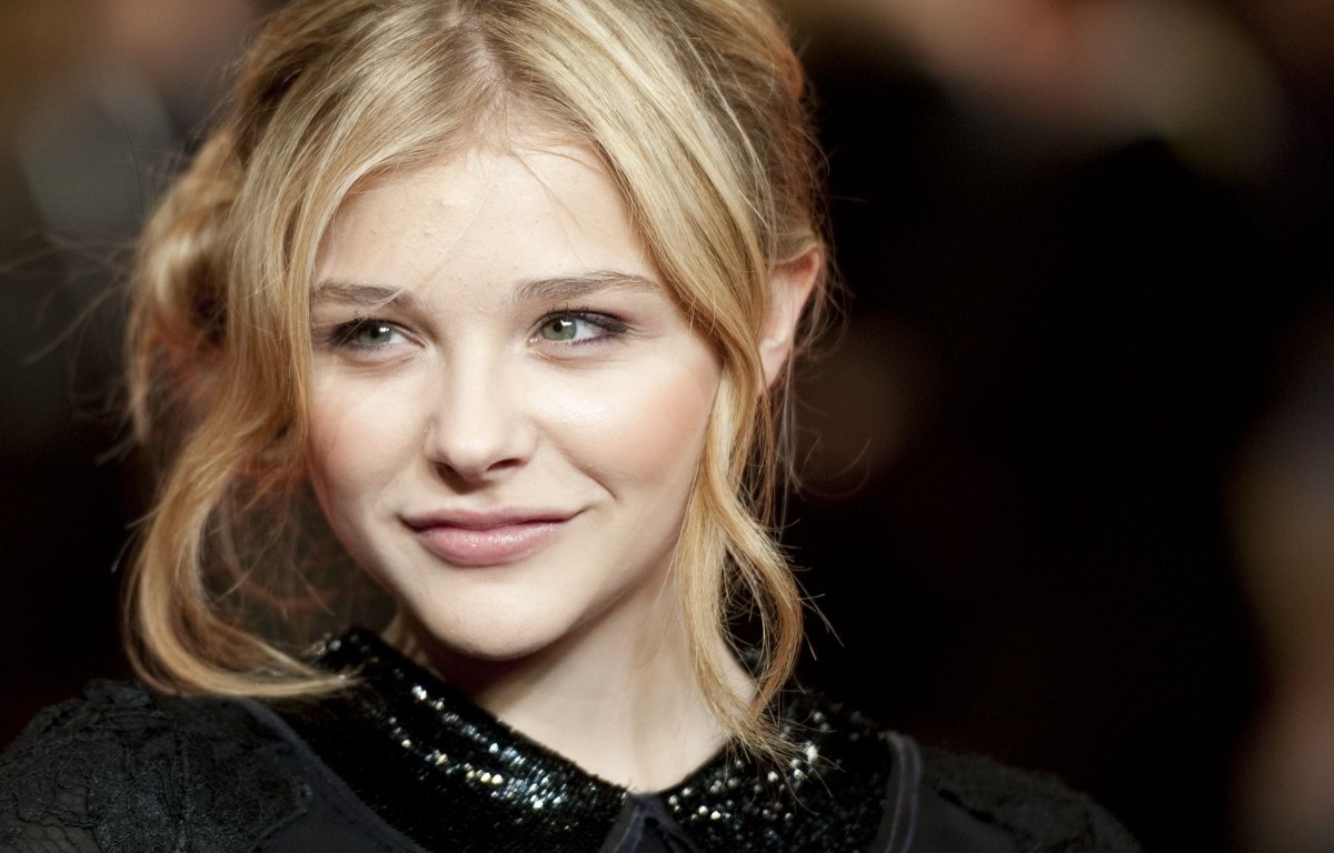 Хлоя Морец блондинка