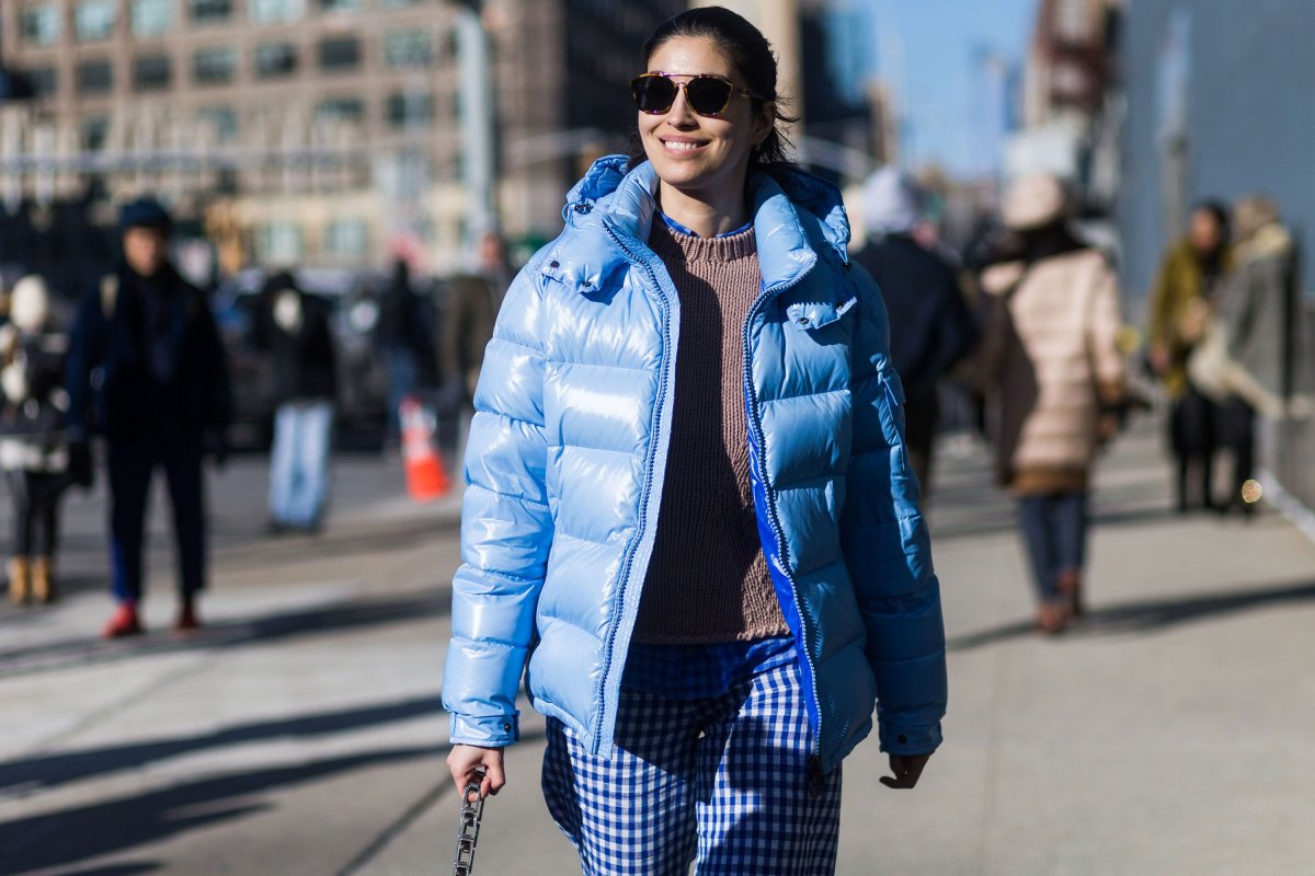 Голубая куртка