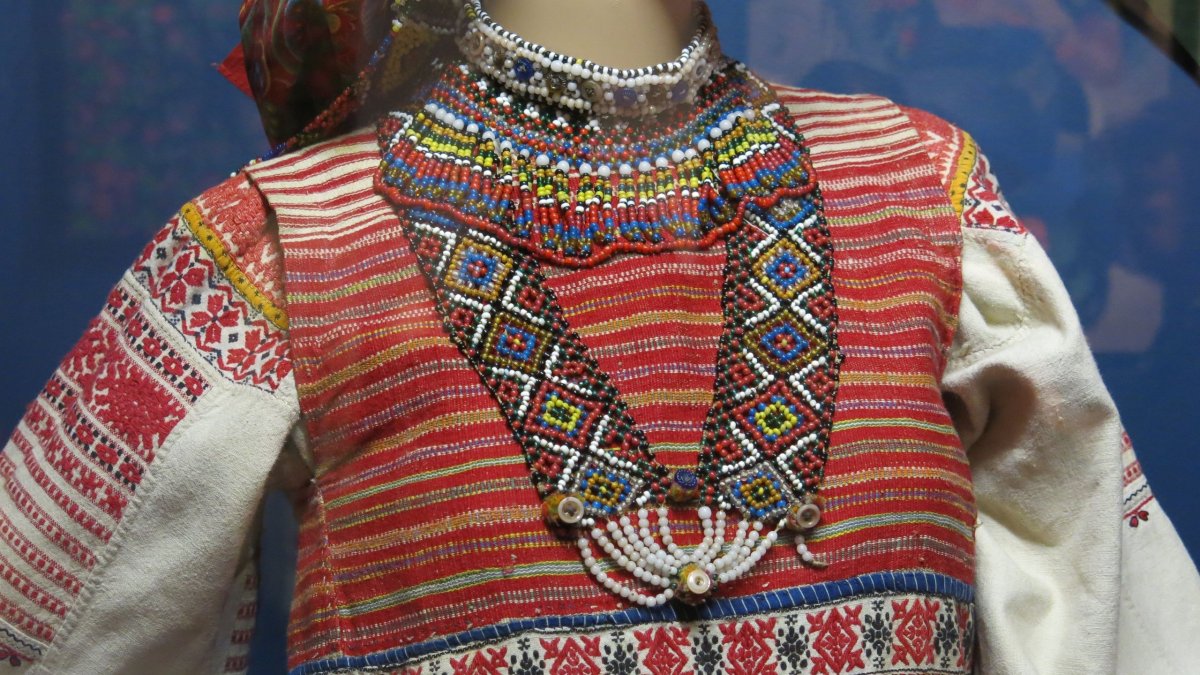 Украшения русского костюма