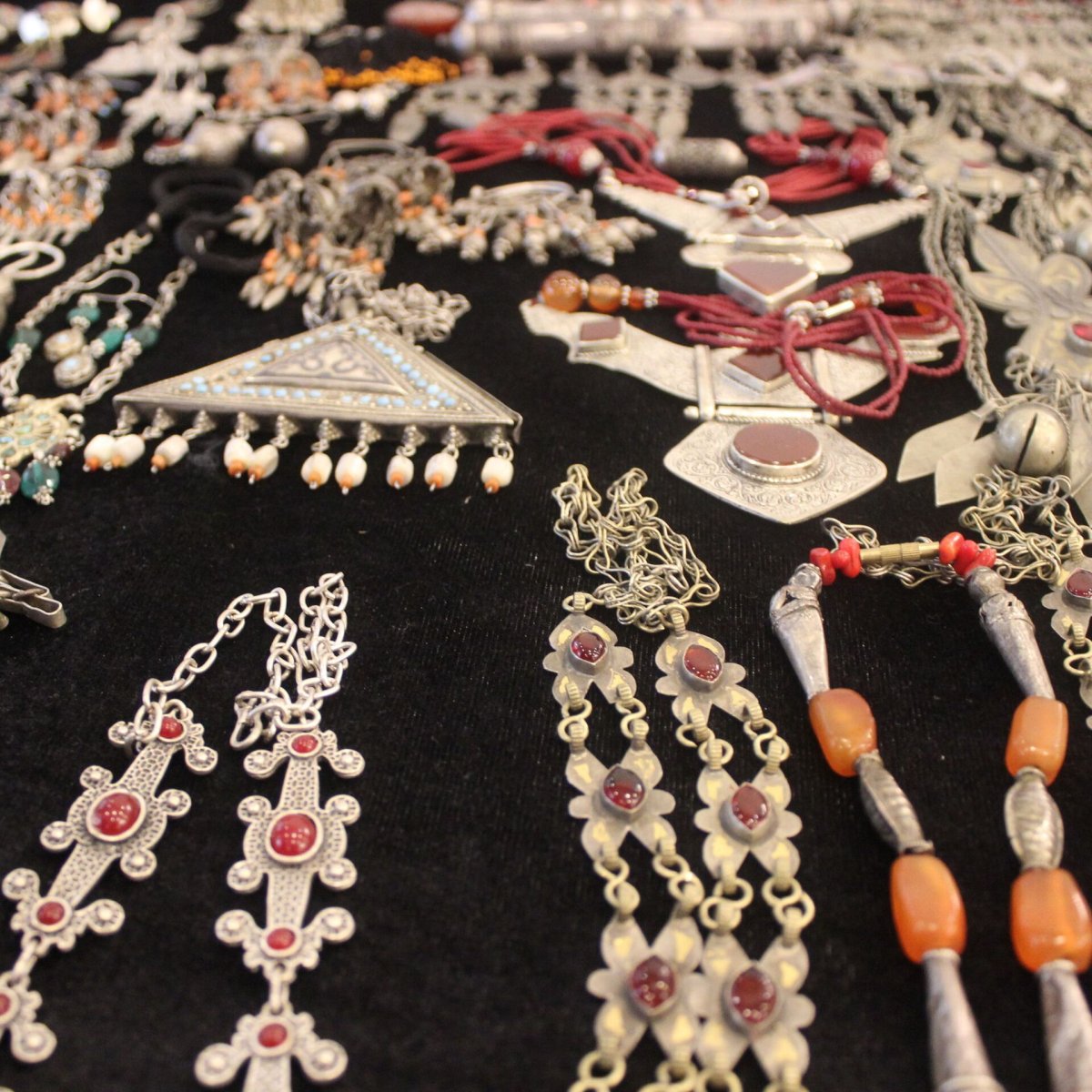 Серебряные украшения