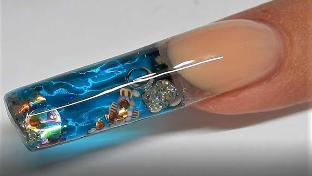 Аквариумный маникюр с водой