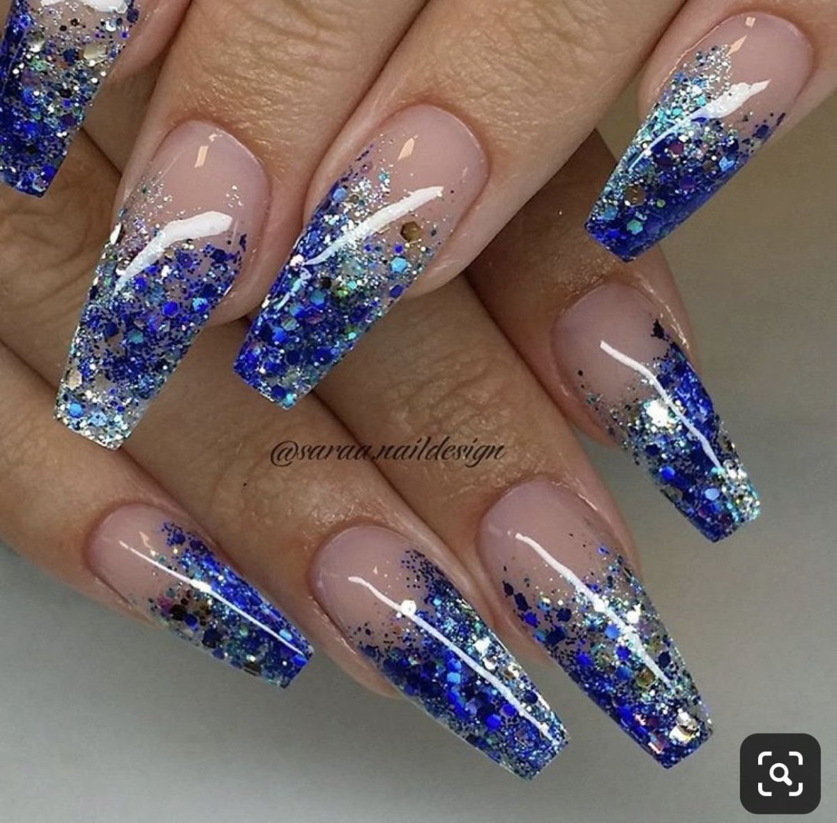 Новогодний аквариум на ногтях