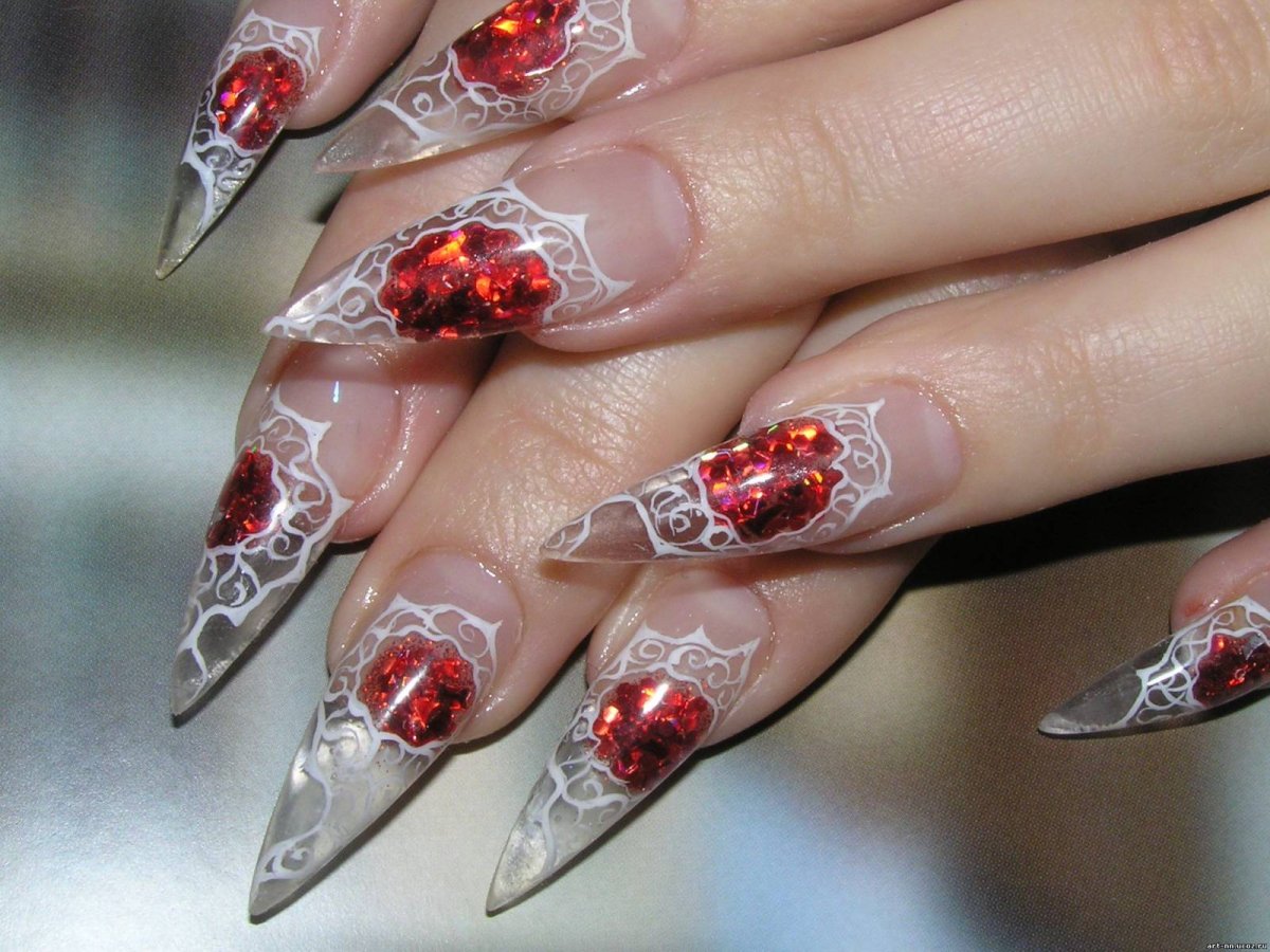 Аквадизайн нарощенных ногтей гелем