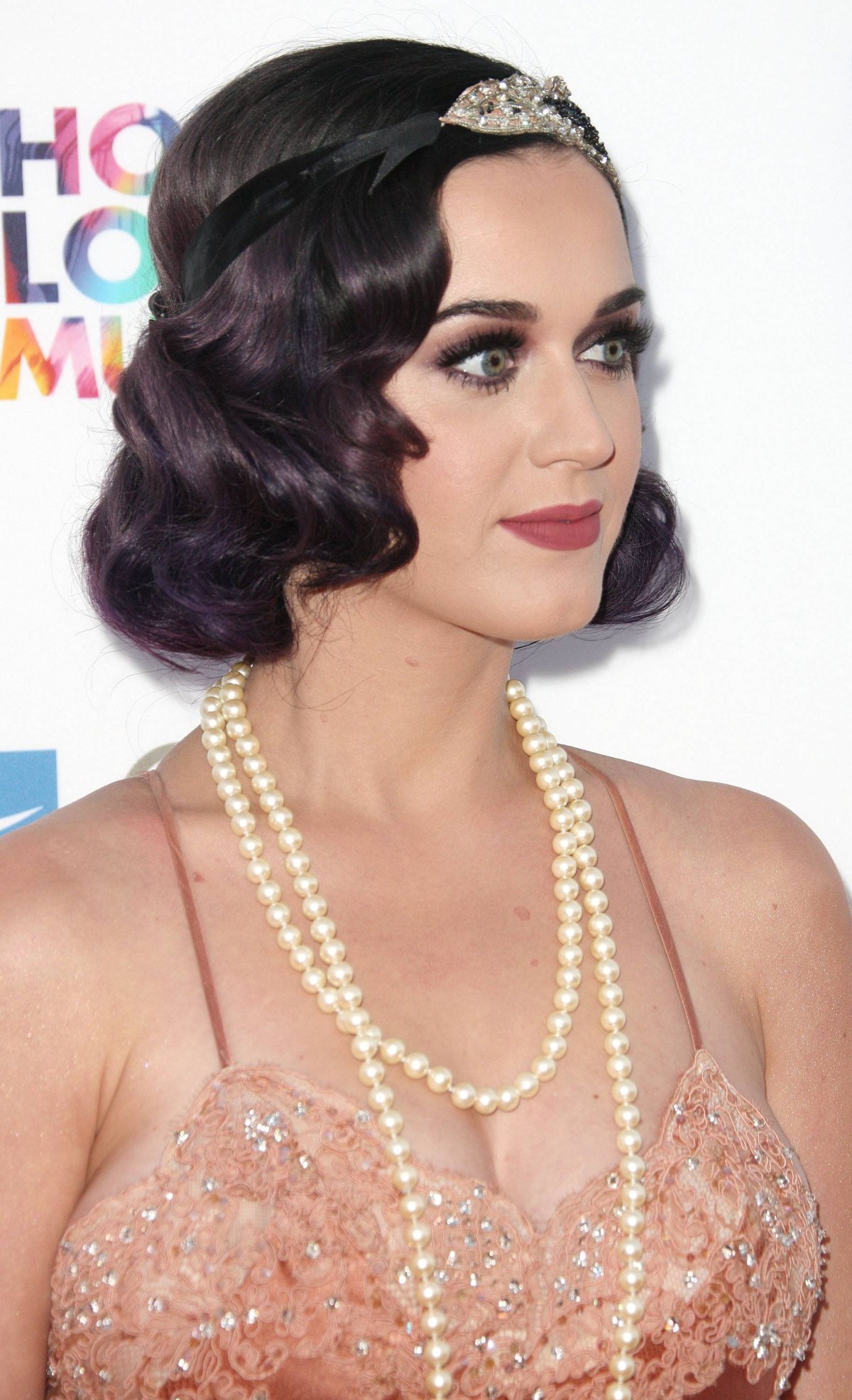 Голливудская волна в стиле Гэтсби