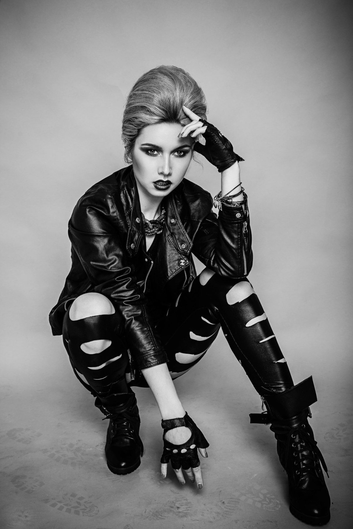 Дерзкий образ для девушки