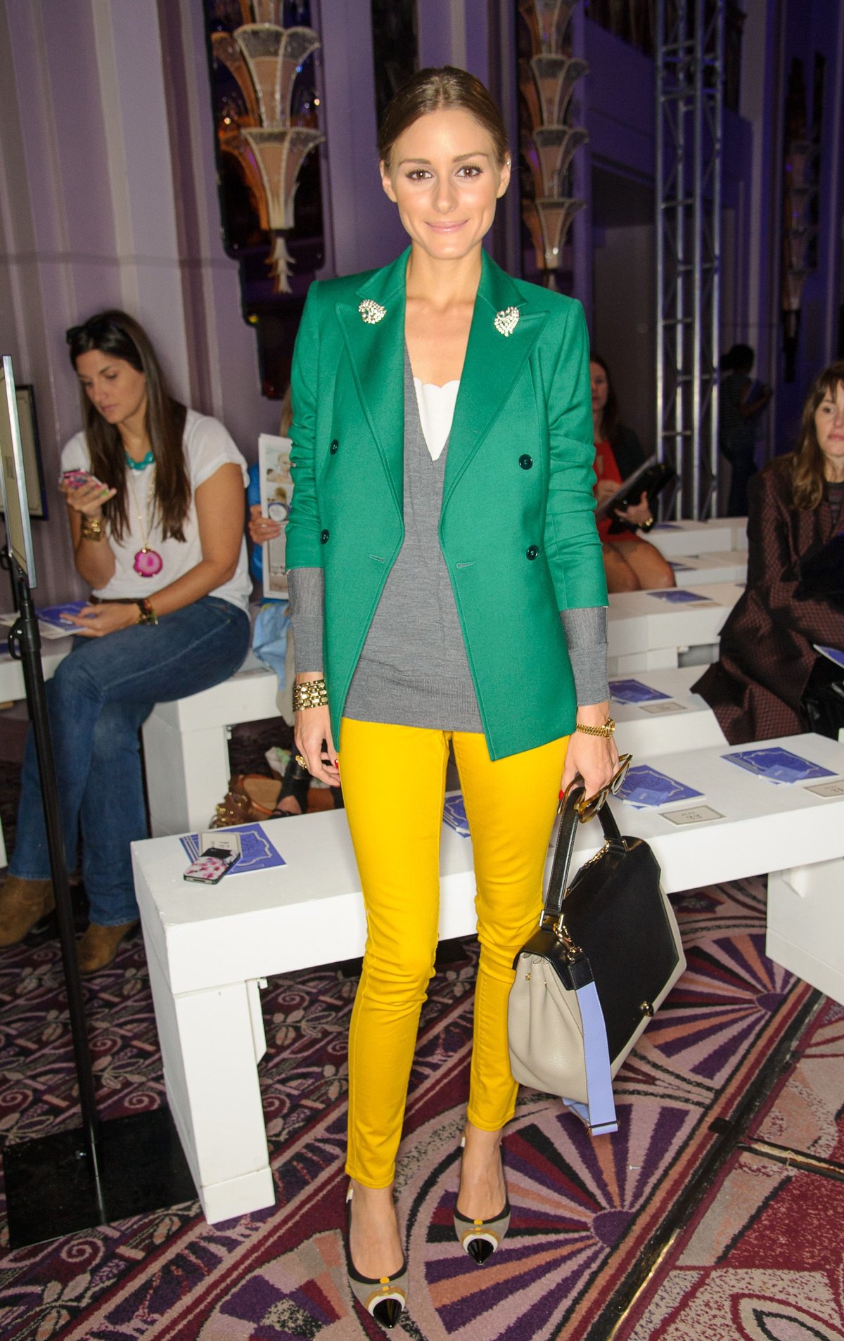 Звезды в зеленом жакете